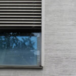 Comment dépanner un volet roulant à Bougival : conseils pour une intervention professionnelle